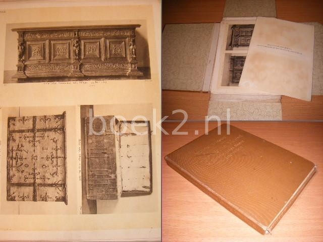 Hollaendische Moebel im Niederlaendischen Museum zu Amsterdam - Boek2